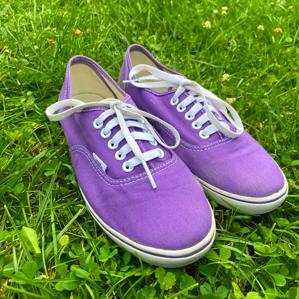 Purple Vans Women-8.5 Men-7